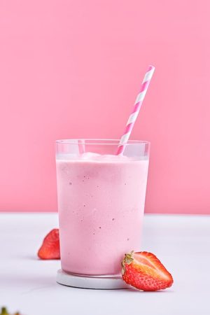 Strawberry milkshake 